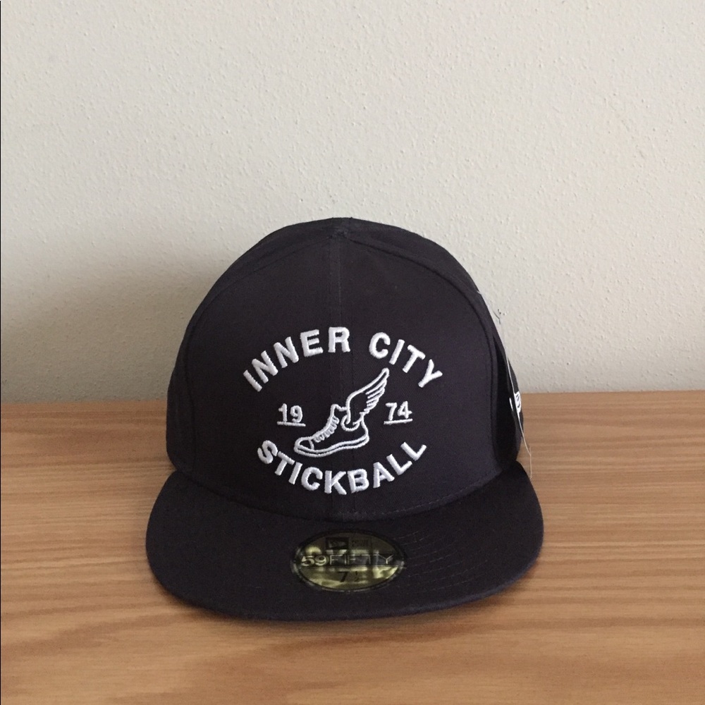 Akoo Inner City Stickball New Era 59Fifty Fitted - Picture 3 of 6